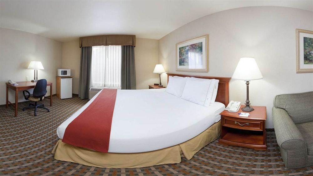 Holiday Inn Express Hotel & Suites Columbus Southeast Groveport By Ihg Buitenkant foto