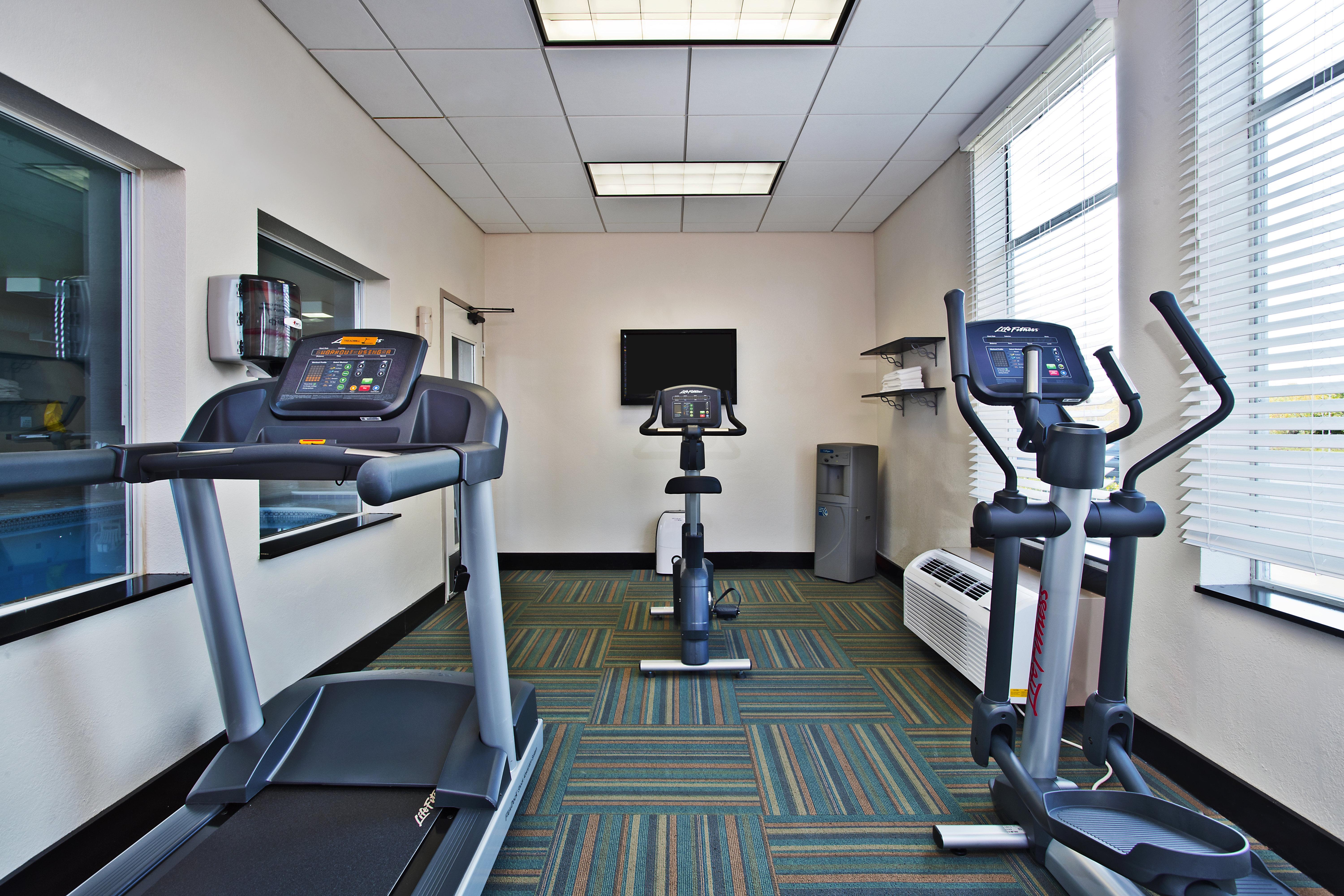Holiday Inn Express Hotel & Suites Columbus Southeast Groveport By Ihg Buitenkant foto
