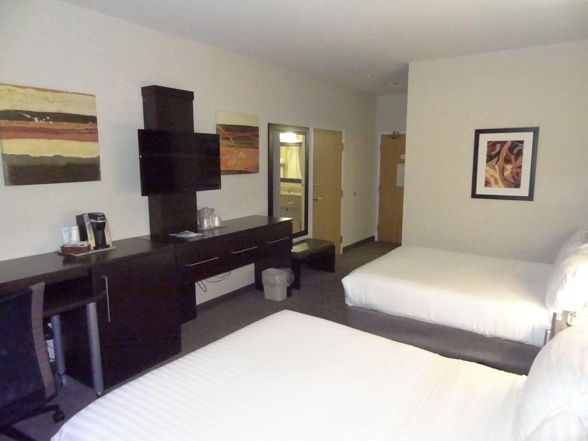 Holiday Inn Express Hotel & Suites Columbus Southeast Groveport By Ihg Buitenkant foto
